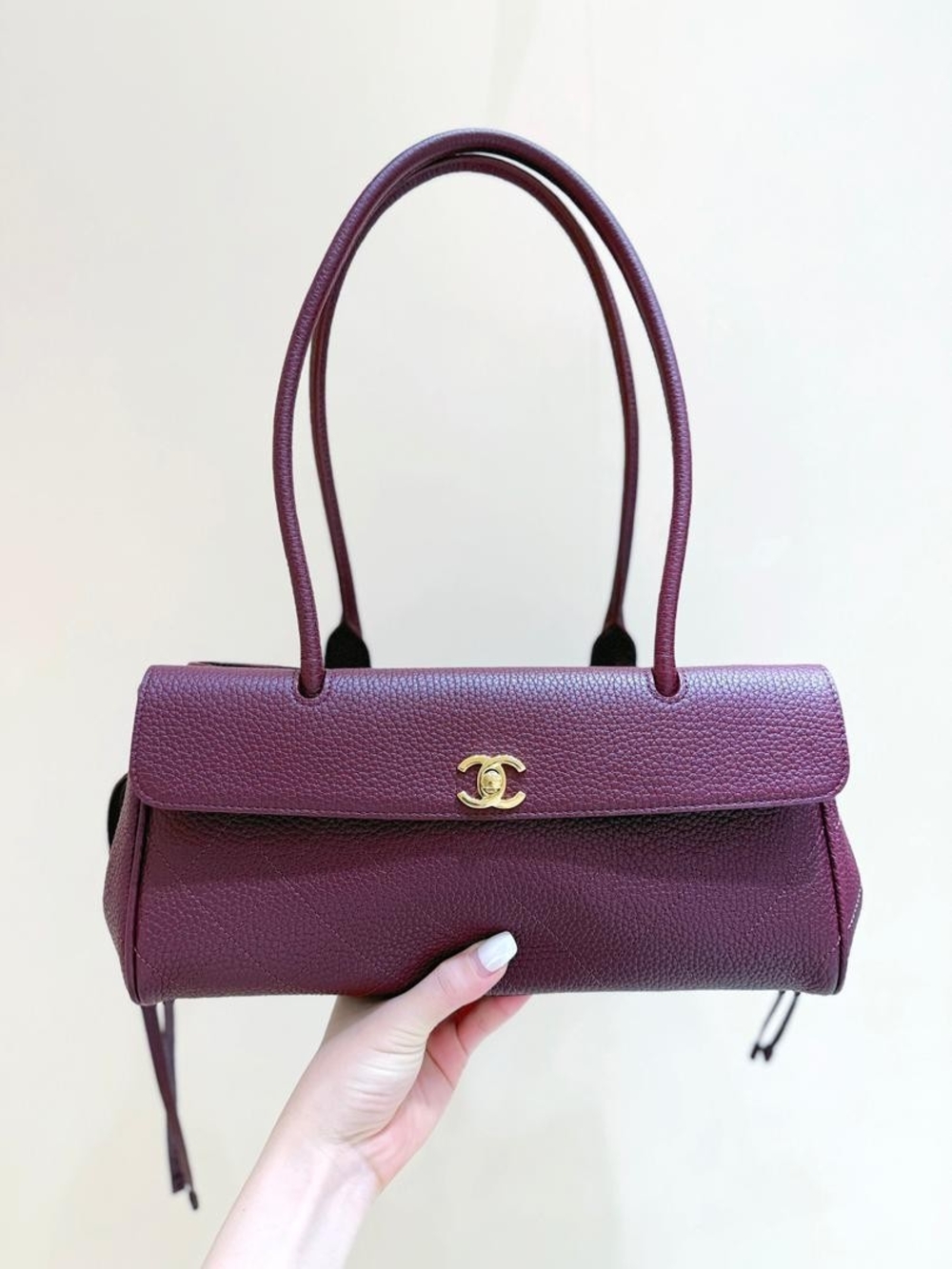 CHANEL Plum/burgundy Pebbled Leather Shoulder Bag with Gold CC